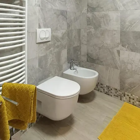 Apartamento 1 Bedroom Beautiful In *