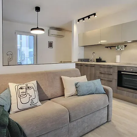 1 Bedroom Beautiful In بولا